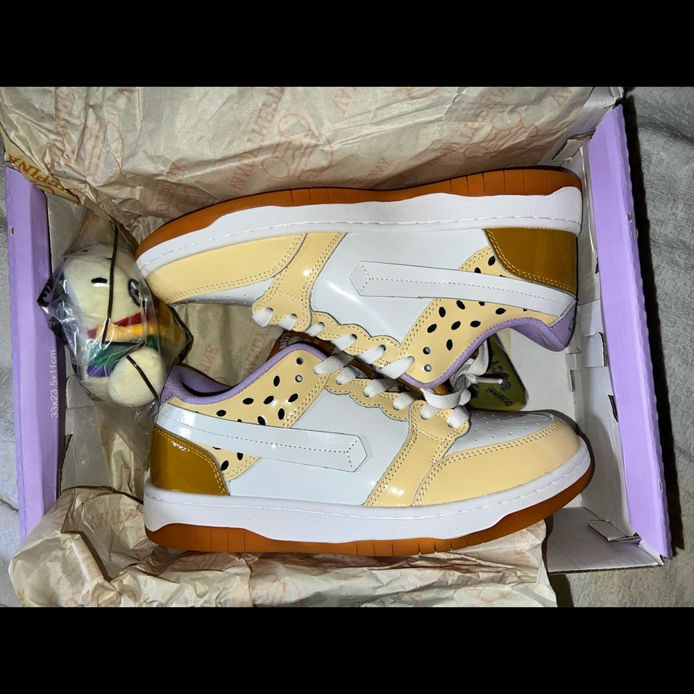 VandythePink Rice burger shoes
